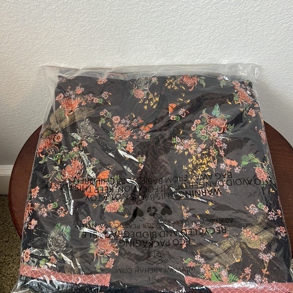 We Are HAH Make It A Double Set Butterflies In Black Size M - Picture 6 of 9